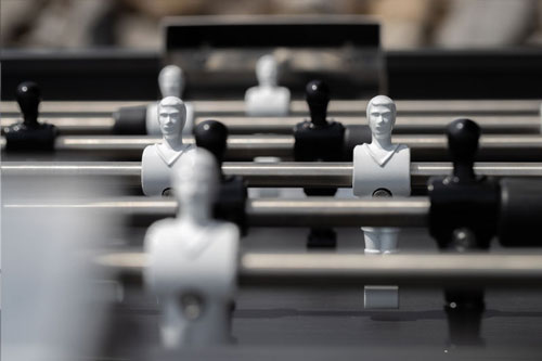 Igralci iz aluminija